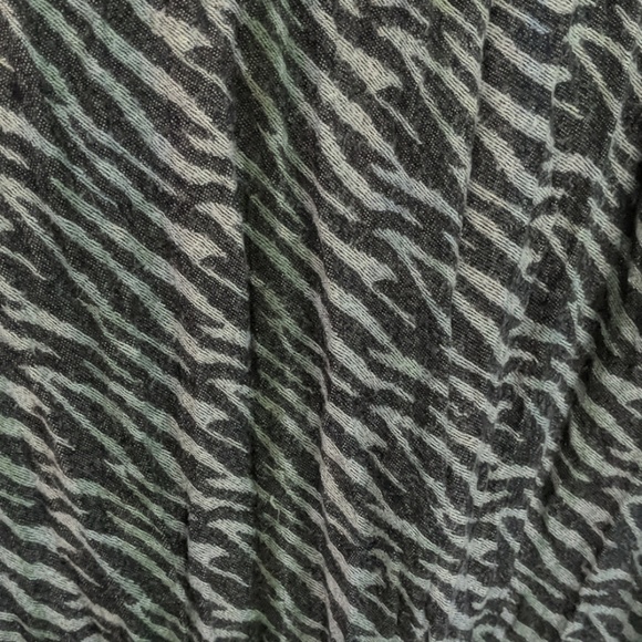 Scarf ❤️ - Picture 2 of 3